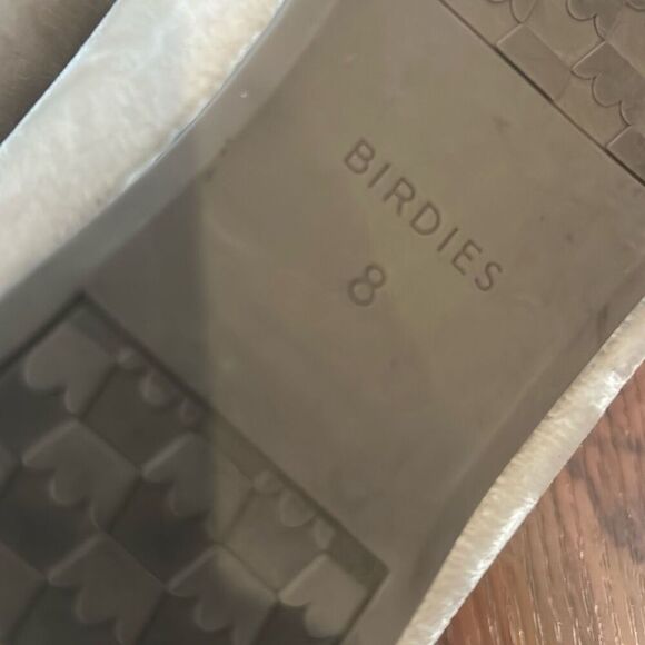 Birdies cream velvet beige pointy toe ballet flats size 8 - Picture 5 of 6